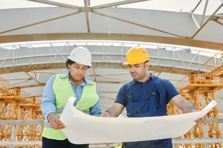 Ingeniería Especializada para Naves Industriales